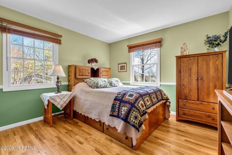 74 Southview Terrace N Middletown NJ 07748