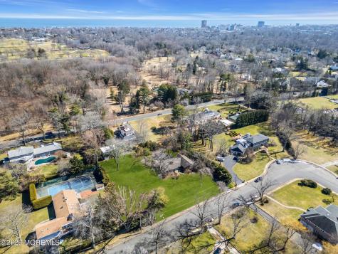 6 Surrey Lane Ocean Twp NJ 07712