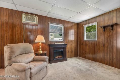5 Redwood Terrace Hazlet NJ 07730