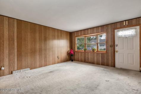 5 Redwood Terrace Hazlet NJ 07730