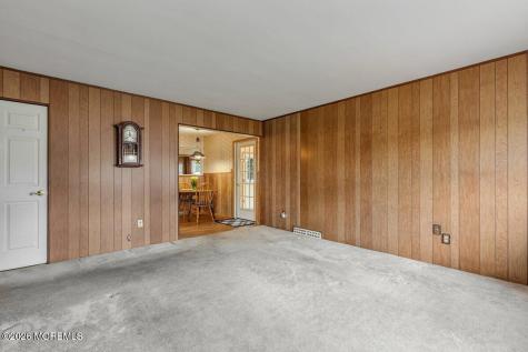 5 Redwood Terrace Hazlet NJ 07730