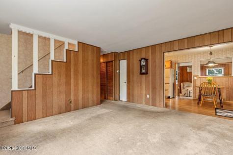 5 Redwood Terrace Hazlet NJ 07730