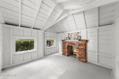 94 Ridge Road Rumson NJ 07760