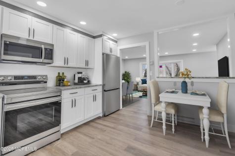 402 Picardy Court Lakewood NJ 08701