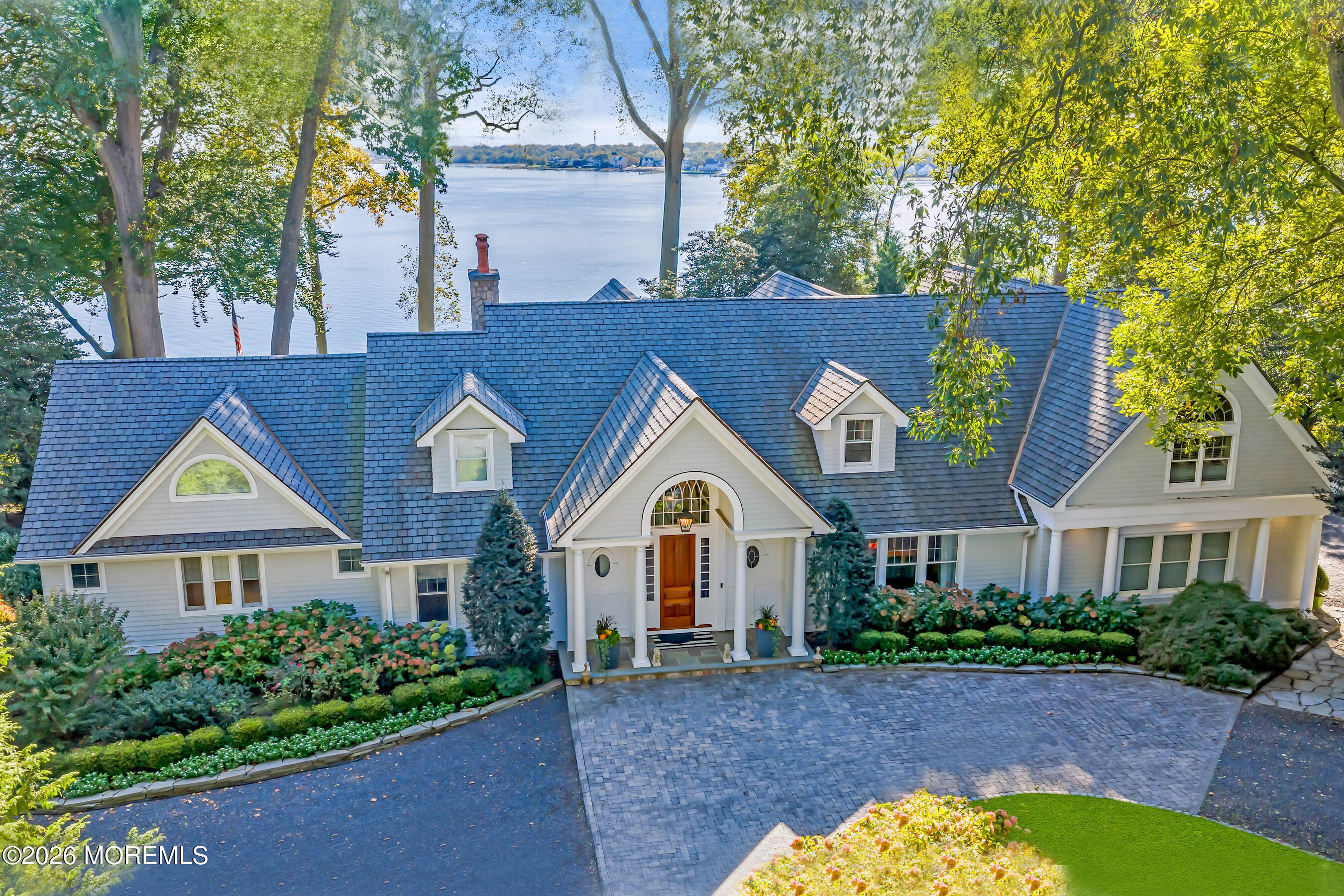 942 Navesink River Road Middletown NJ 07760