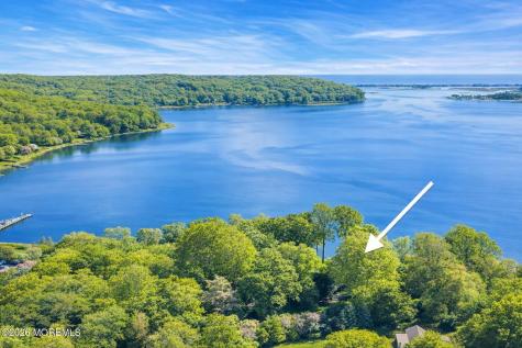 942 Navesink River Road Middletown NJ 07760