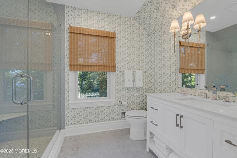 942 Navesink River Road Middletown NJ 07760