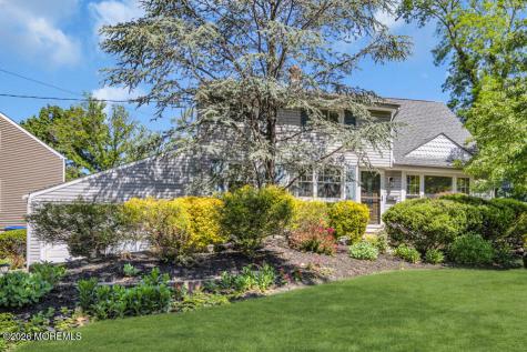 10 Collinson Drive Middletown NJ 07748