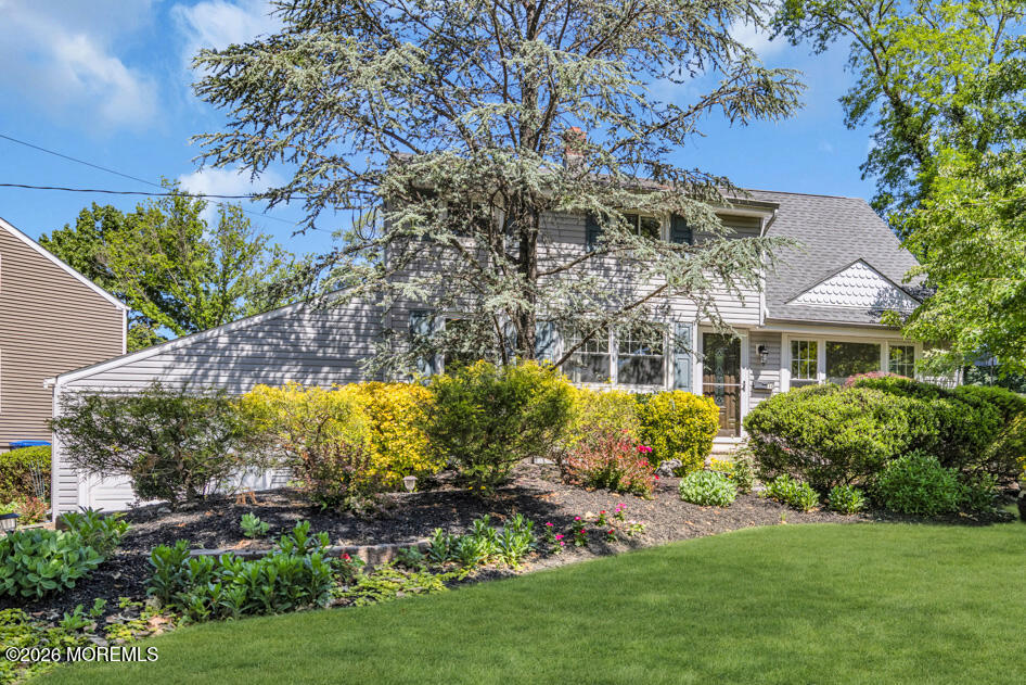 10 Collinson Drive Middletown NJ 07748