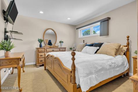 10 Collinson Drive Middletown NJ 07748