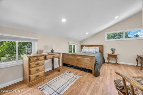 10 Collinson Drive Middletown NJ 07748