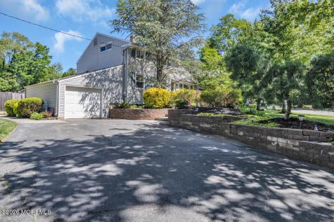 10 Collinson Drive Middletown NJ 07748
