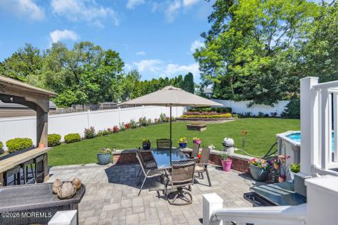 10 Collinson Drive Middletown NJ 07748
