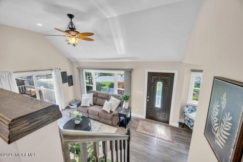 10 Collinson Drive Middletown NJ 07748