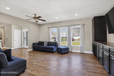 33 Ashford Road Jackson NJ 08527