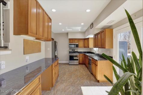 33 Ashford Road Jackson NJ 08527