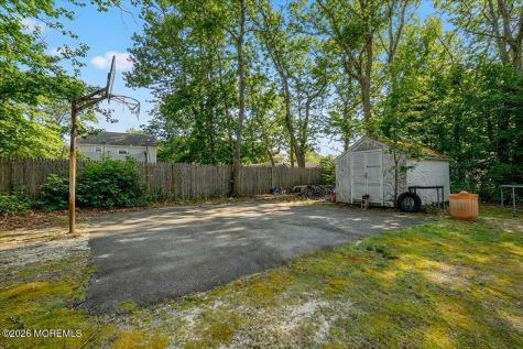33 Ashford Road Jackson NJ 08527