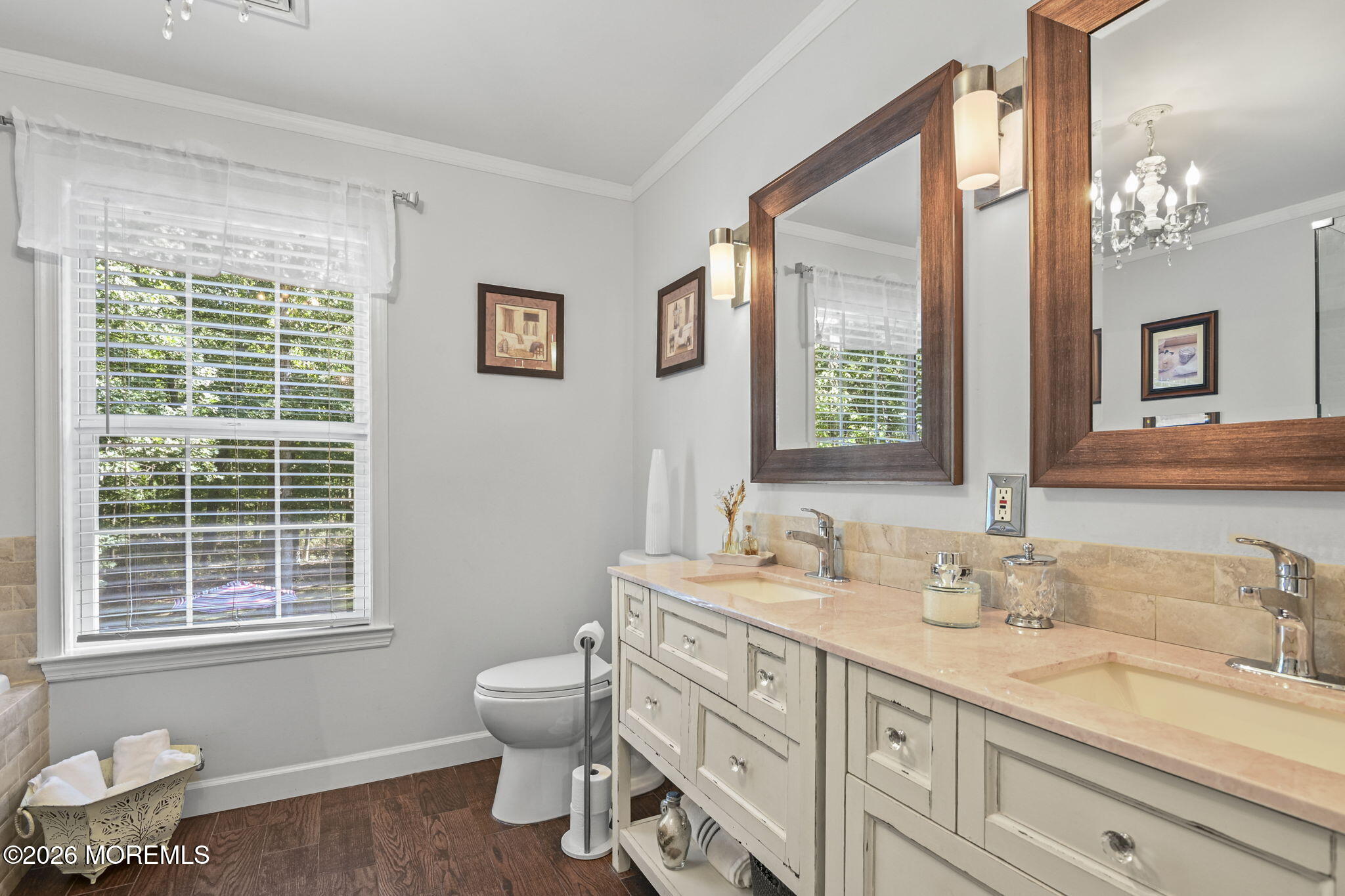 15 Amanda Lane Howell NJ 07731
