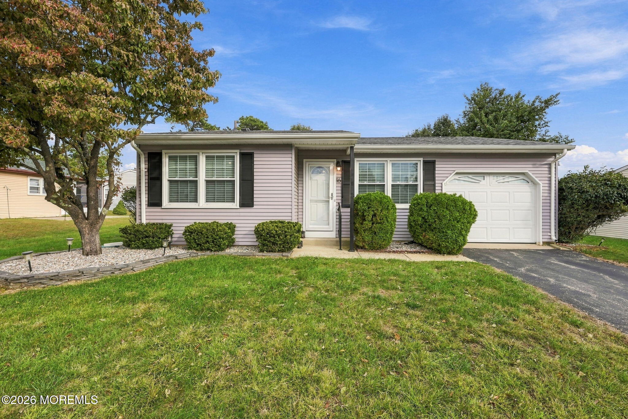 16 Hummingbird Lane Manchester NJ 08759