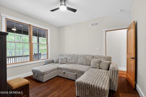 53 Jones Road Barnegat NJ 08005