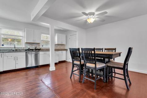 813 Raleigh Drive Toms River NJ 08753
