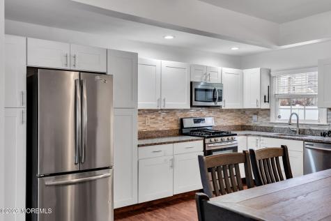 813 Raleigh Drive Toms River NJ 08753