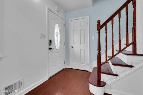 813 Raleigh Drive Toms River NJ 08753