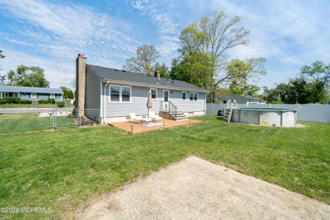 837 Cable Avenue Beachwood NJ 08722