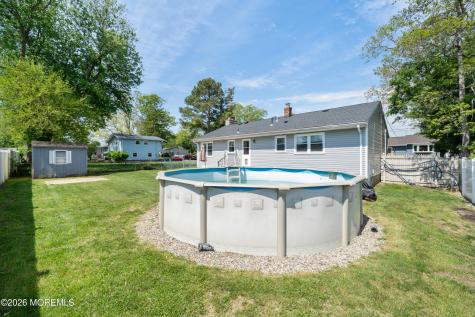 837 Cable Avenue Beachwood NJ 08722