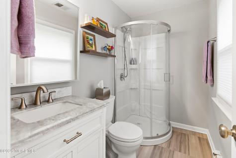 198 Deepdale Drive Middletown NJ 07748