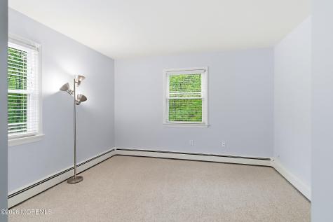198 Deepdale Drive Middletown NJ 07748