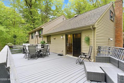 198 Deepdale Drive Middletown NJ 07748