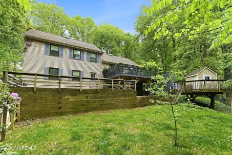 198 Deepdale Drive Middletown NJ 07748