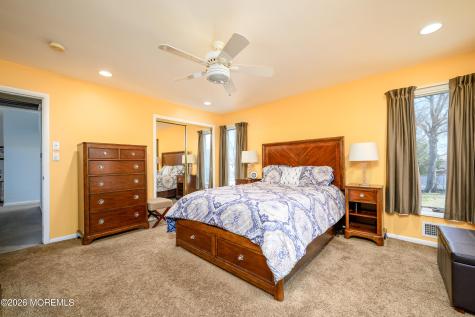 43 Westbrook Road Howell NJ 07731