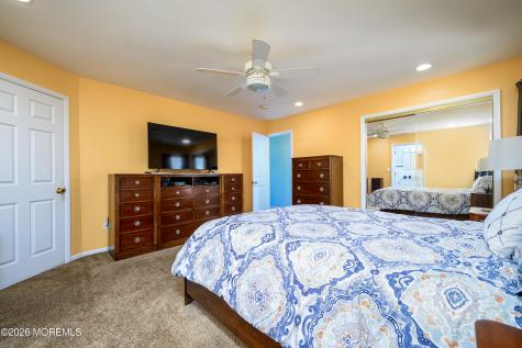43 Westbrook Road Howell NJ 07731