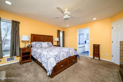 43 Westbrook Road Howell NJ 07731