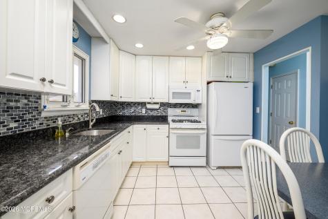 43 Westbrook Road Howell NJ 07731
