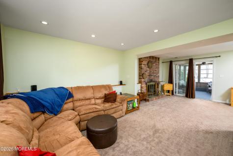 43 Westbrook Road Howell NJ 07731