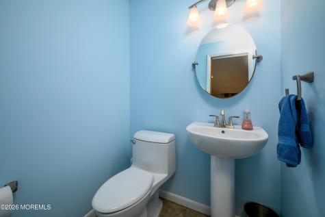 43 Westbrook Road Howell NJ 07731