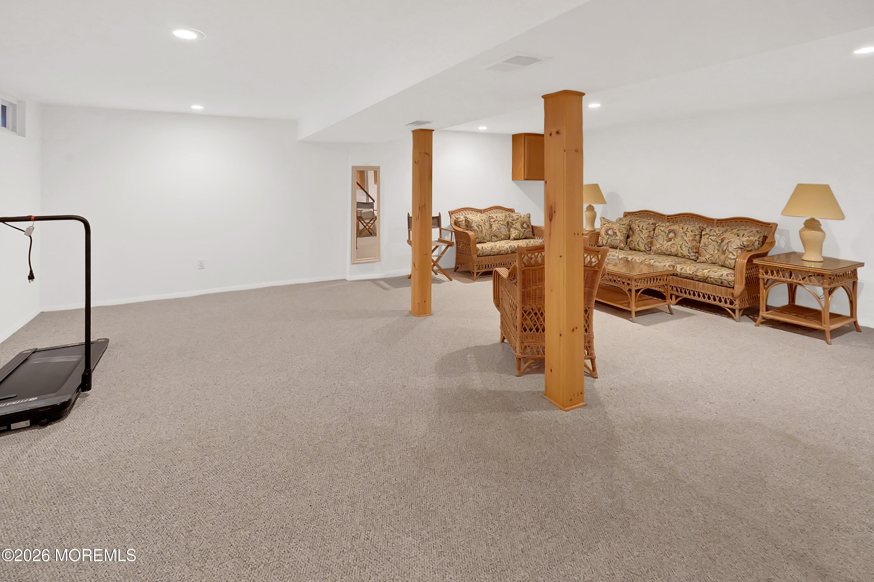 644 Berkeley Avenue Beachwood NJ 08722