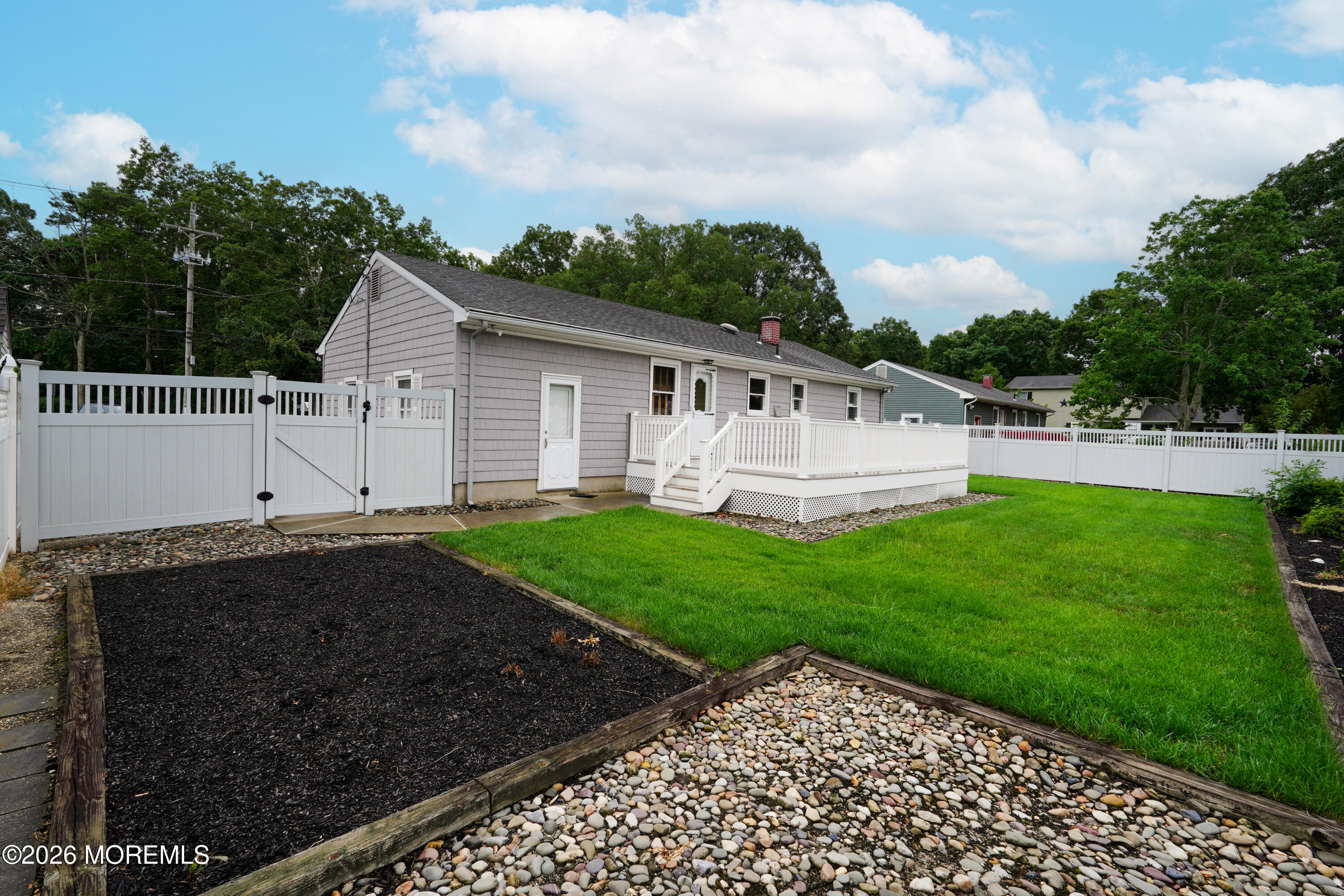 644 Berkeley Avenue Beachwood NJ 08722