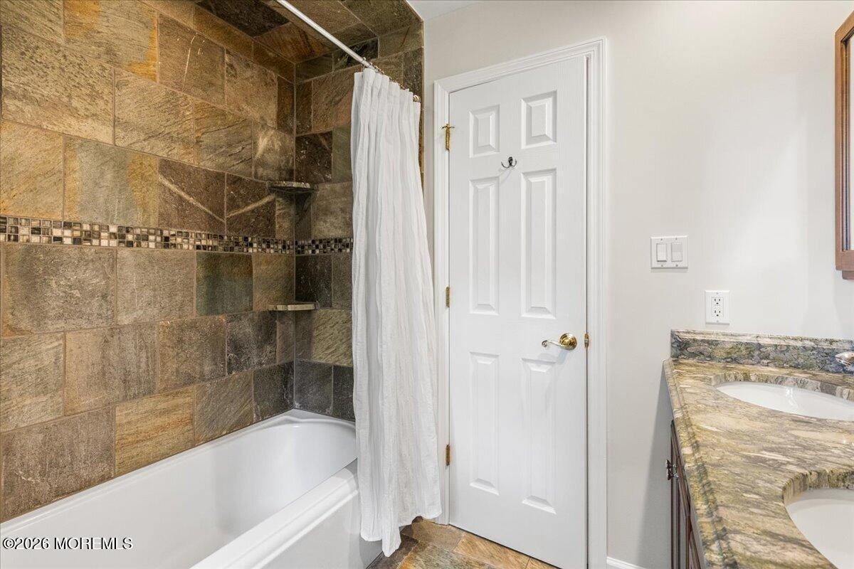 33 Stonehenge Drive Ocean Twp NJ 07712