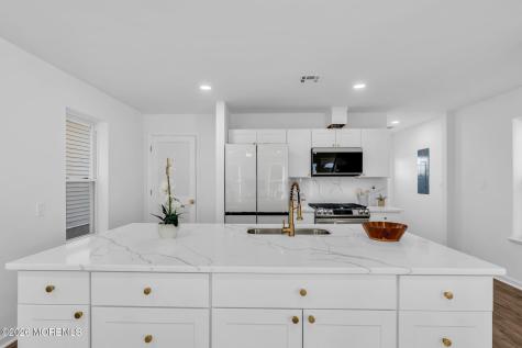13 Locust Street Highlands NJ 07732