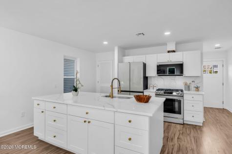 13 Locust Street Highlands NJ 07732