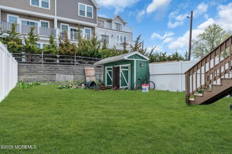 13 Locust Street Highlands NJ 07732