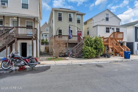 13 Locust Street Highlands NJ 07732