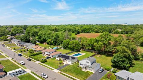 114 Wynnewood Court Freehold NJ 07728