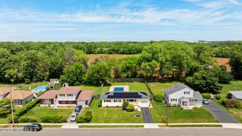 114 Wynnewood Court Freehold NJ 07728