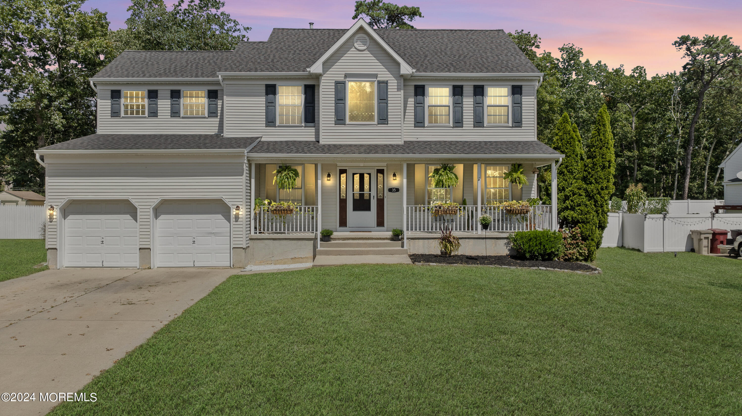 35 Brittany Drive Bayville NJ 08721