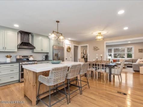 28 Spruce Drive Shrewsbury Boro NJ 07702